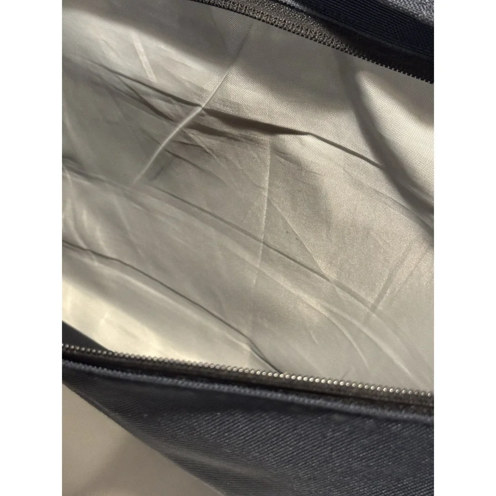Patagonia Half Mass Messenger/Computer Bag Navy Blue